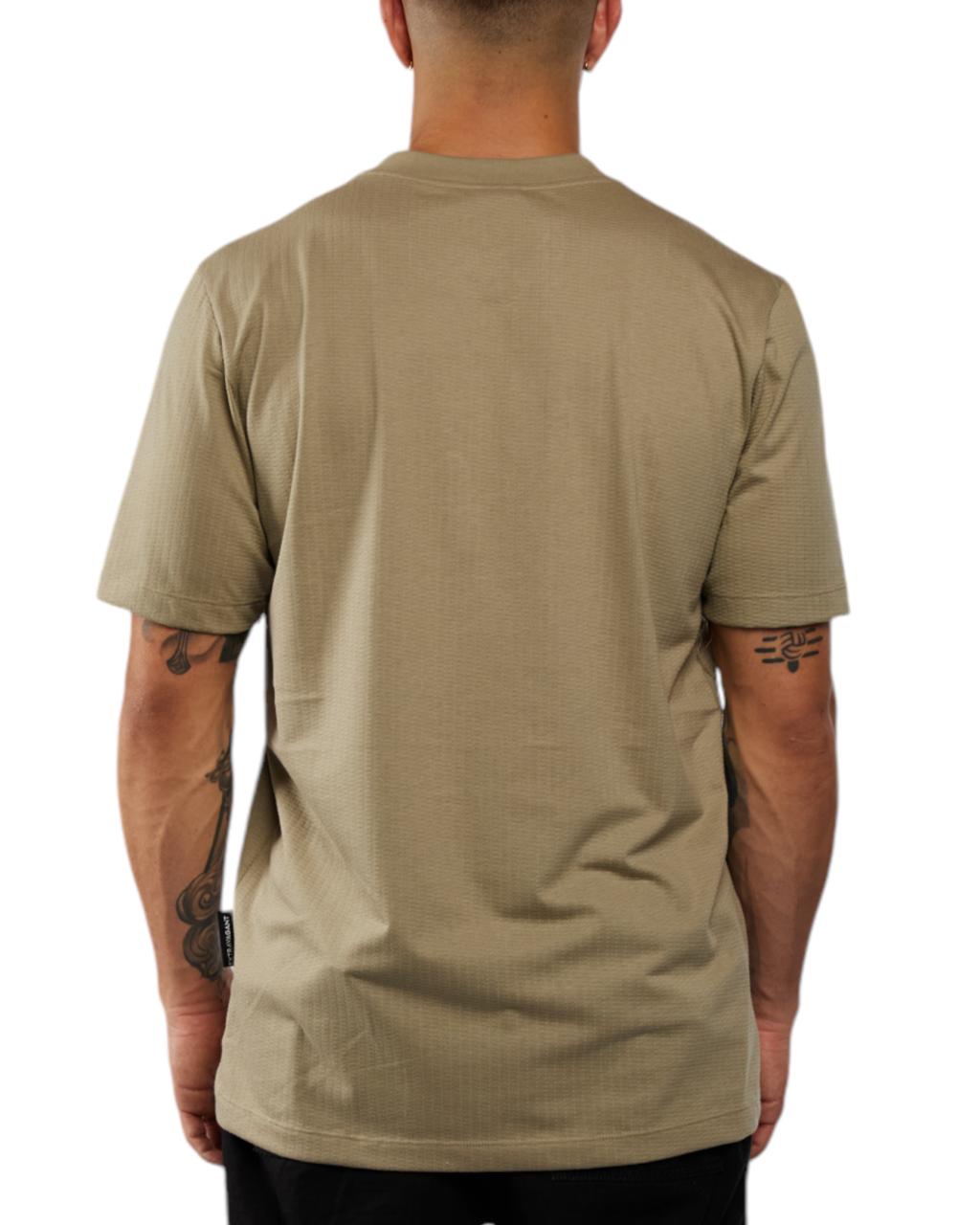 CAMISETA BLACK TEXTURA VERDE