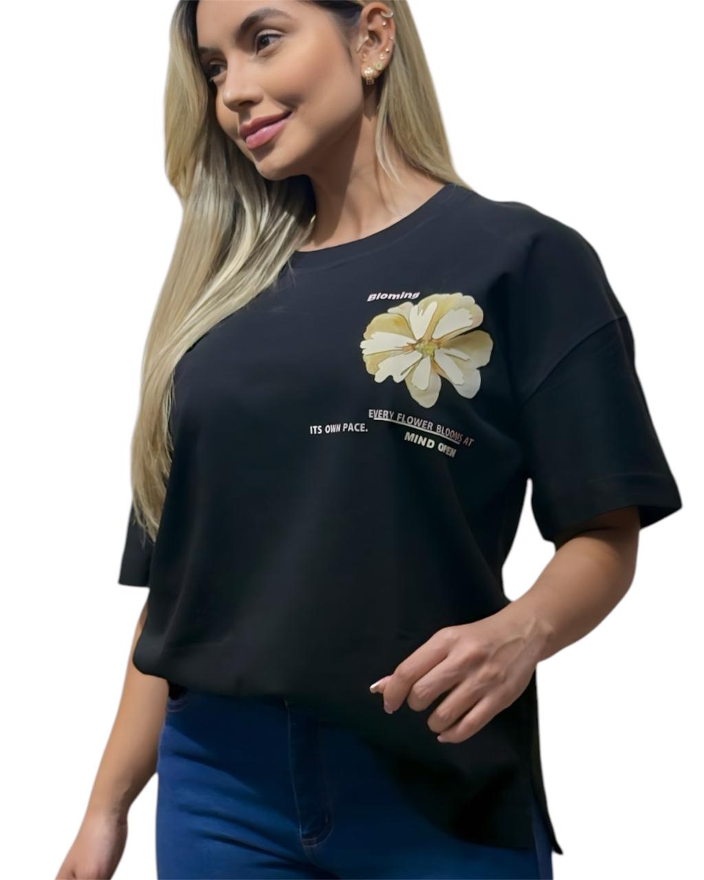 CAMISETA APLIQUE FLOR