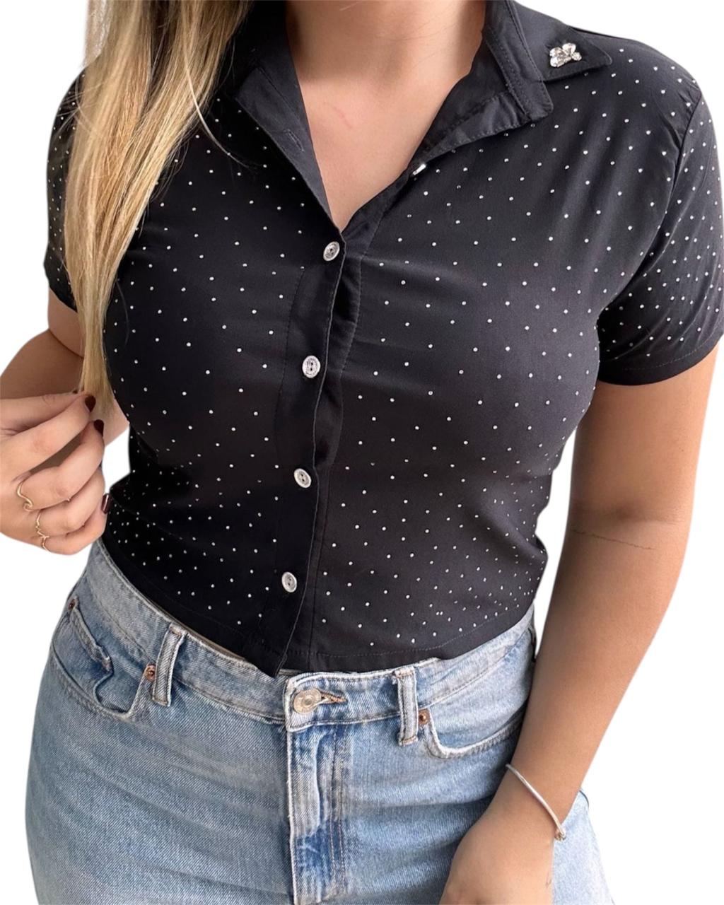 CAMISERA CON BRILLO Y PIEDRA