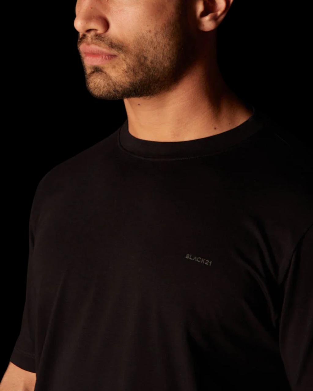 CAMISETA EXTRAVAGANT CLASICA NEGRO