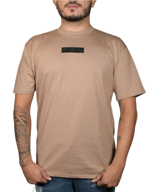 CAMISETA OVERSIZED URBAN CHOCOLATE