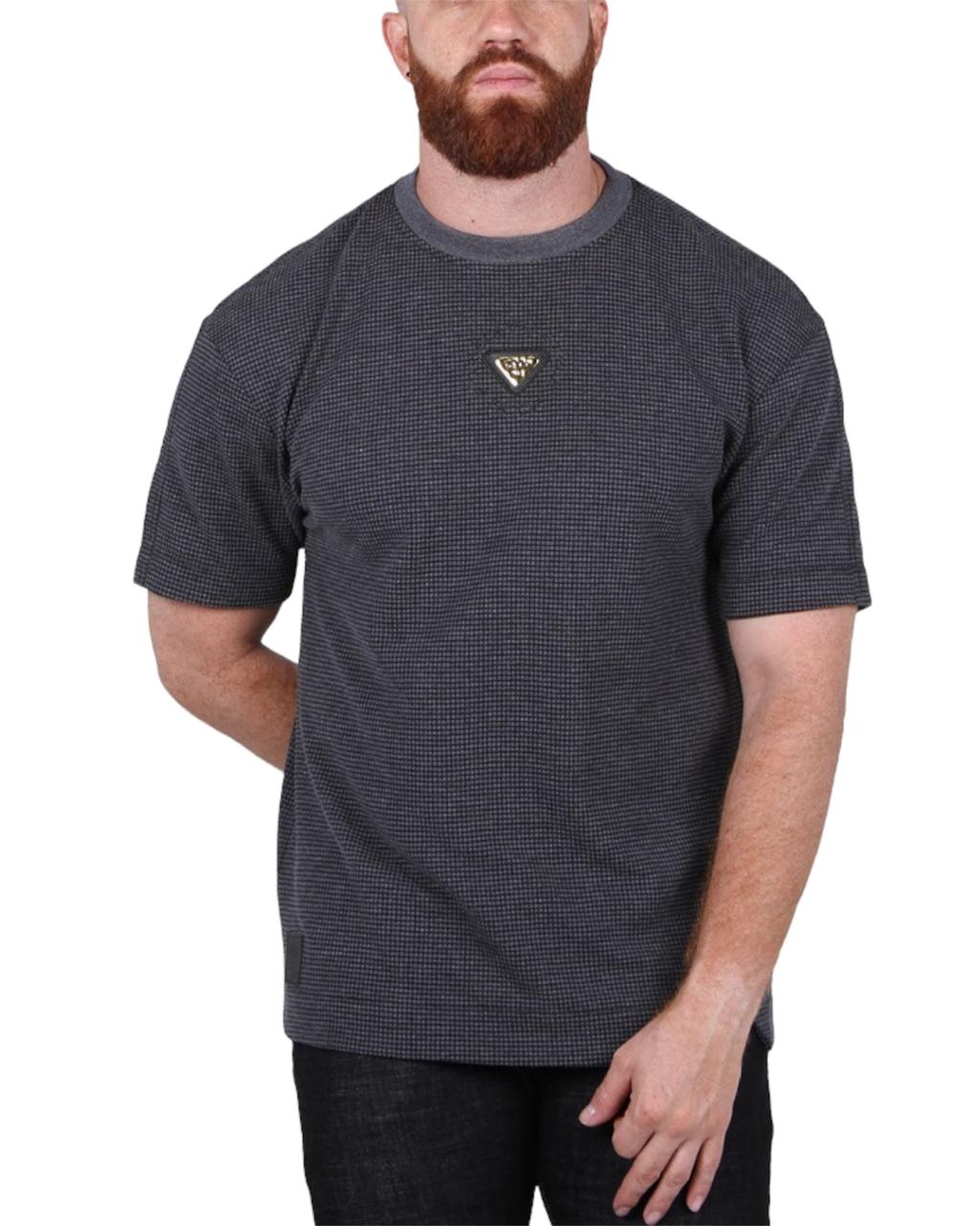 CAMISETA NEVER AL ONE GRIS