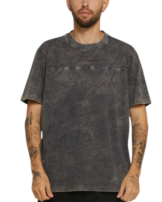 CAMISETA REGULAR NEGRO