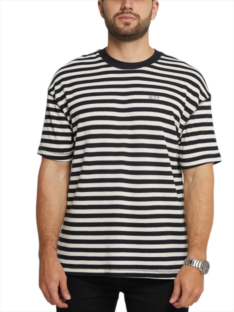 CAMISETA OVERSIZED NEGRO